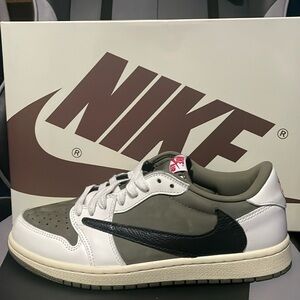 Jordan 1 Low Travis Scott Medium Olive